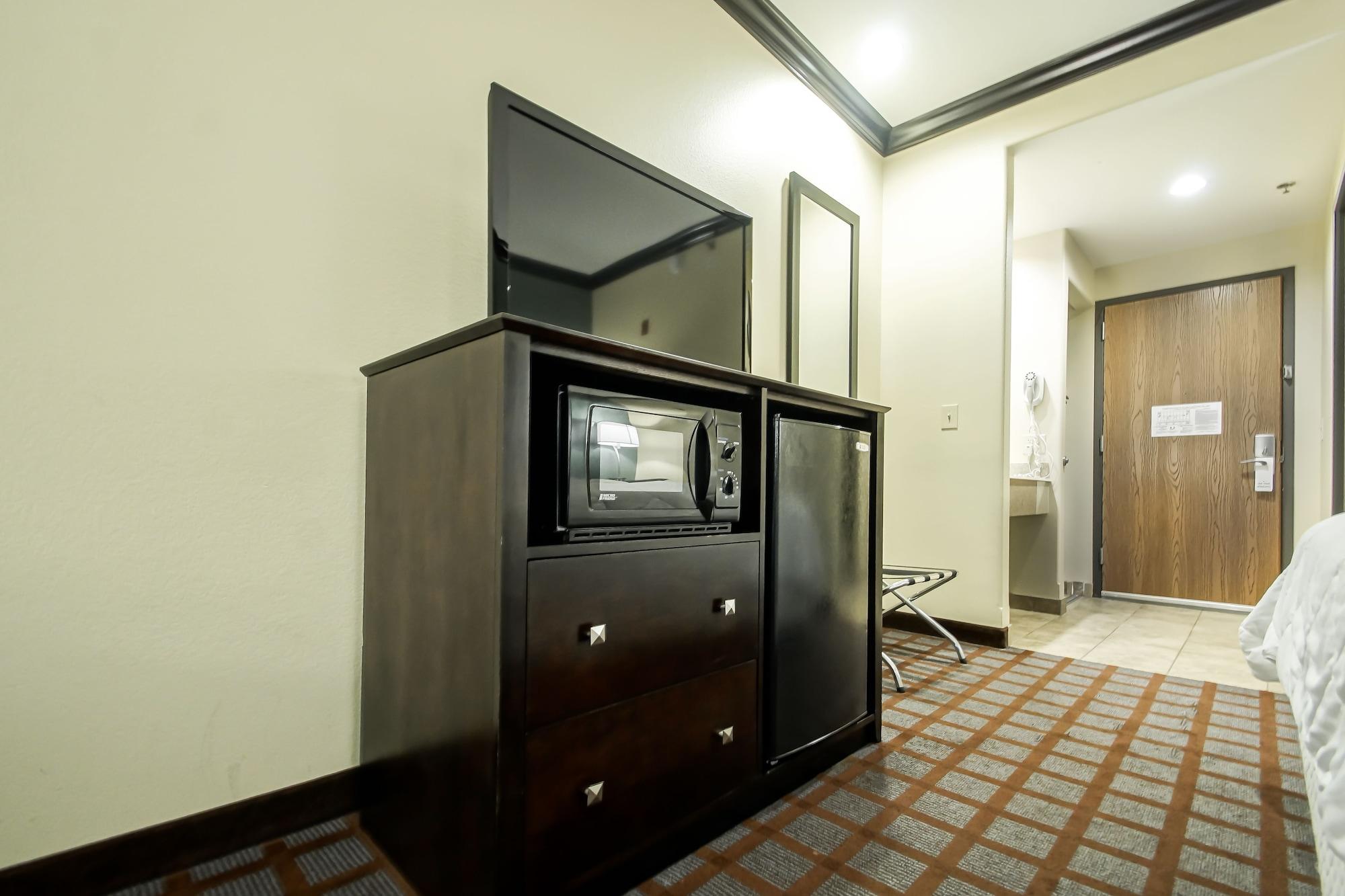 Days Inn By Wyndham Baton Rouge I-10 Екстер'єр фото