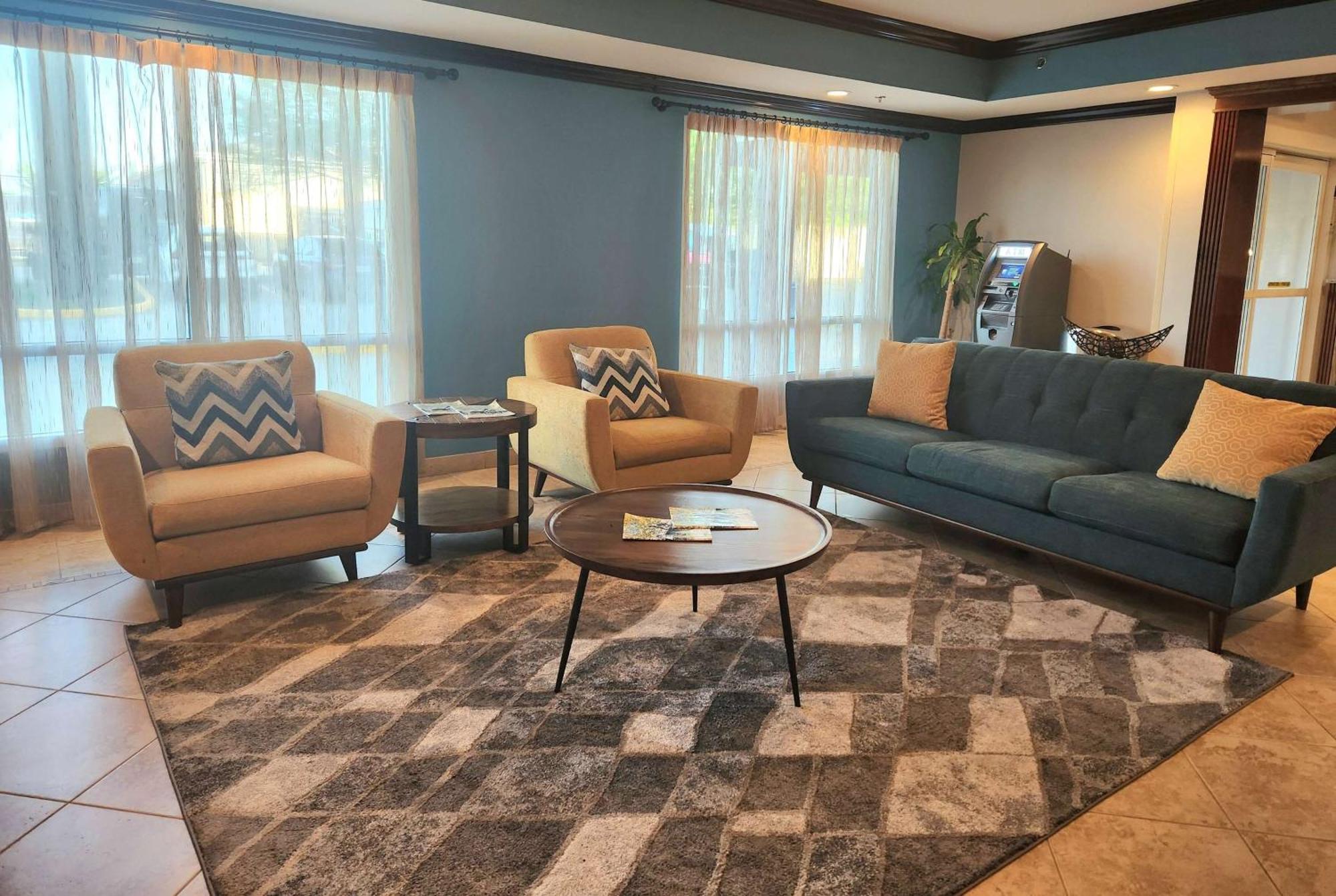 Days Inn By Wyndham Baton Rouge I-10 Екстер'єр фото
